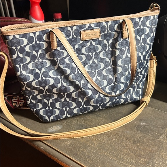 Coach Park Metro Dream C Signature Tote in navy and white with tan leather trim - Picture 1 of 8
